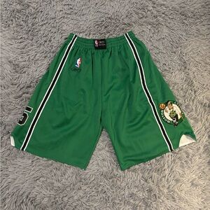 Vintage Reebok NBA Men’s Boston Celtics 1996 Green Basketball Shorts